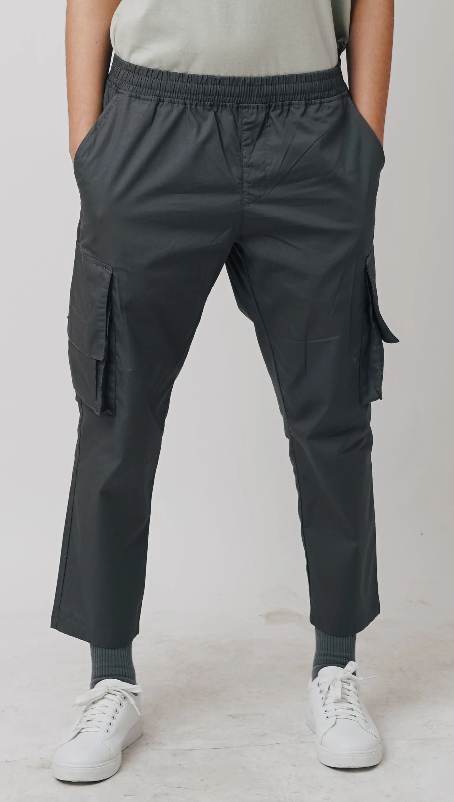 Light Cargo Cut Pants Pewter grey