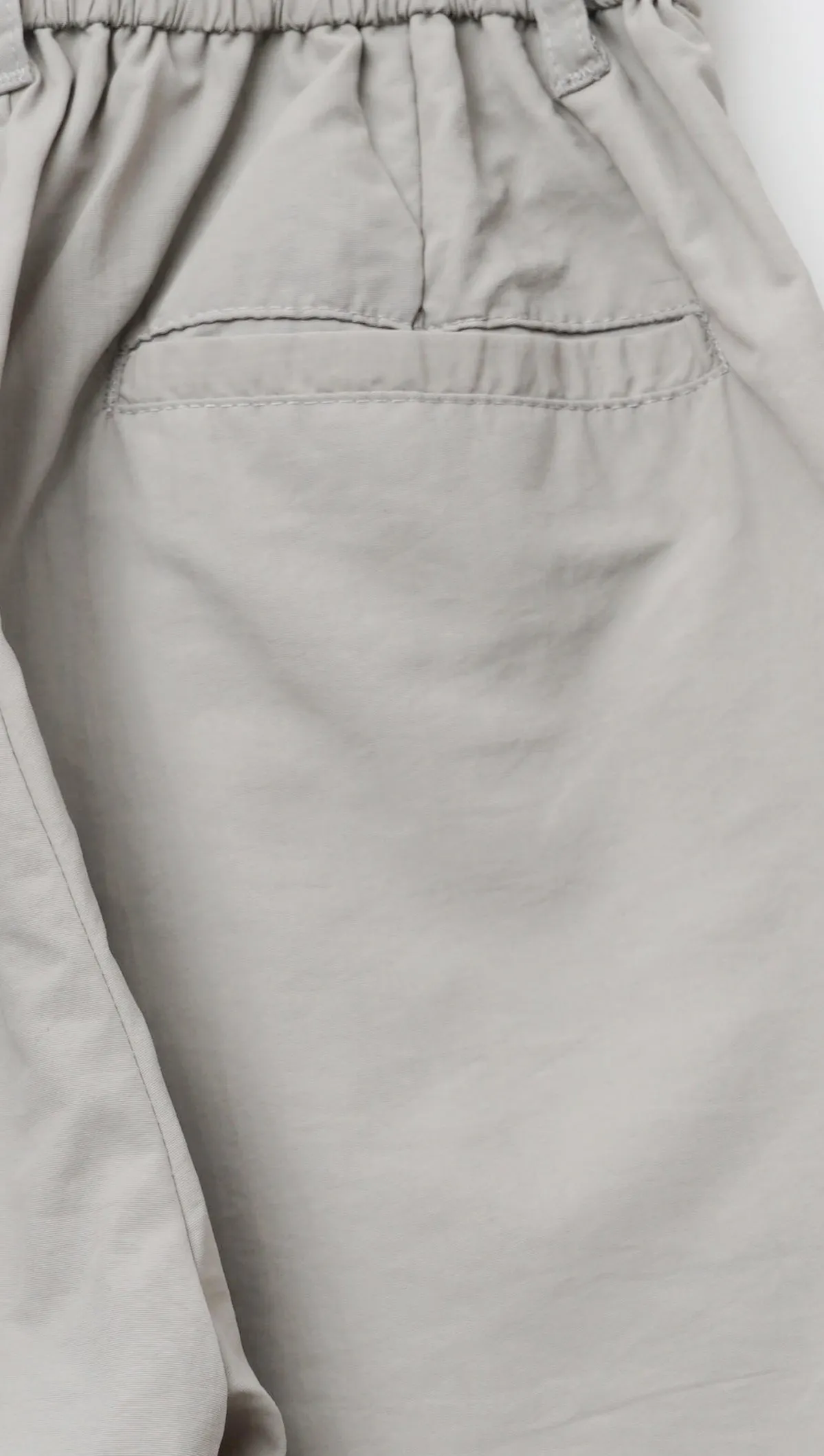Light Repel Straight Pants Grey