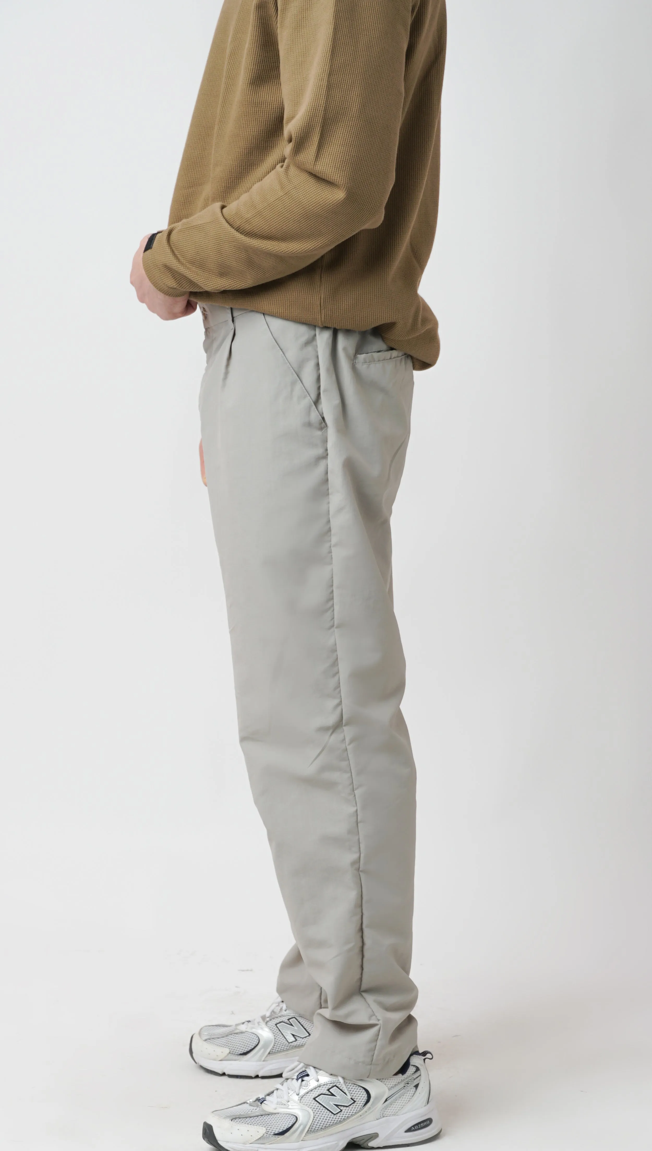 Light Repel Straight Pants Grey