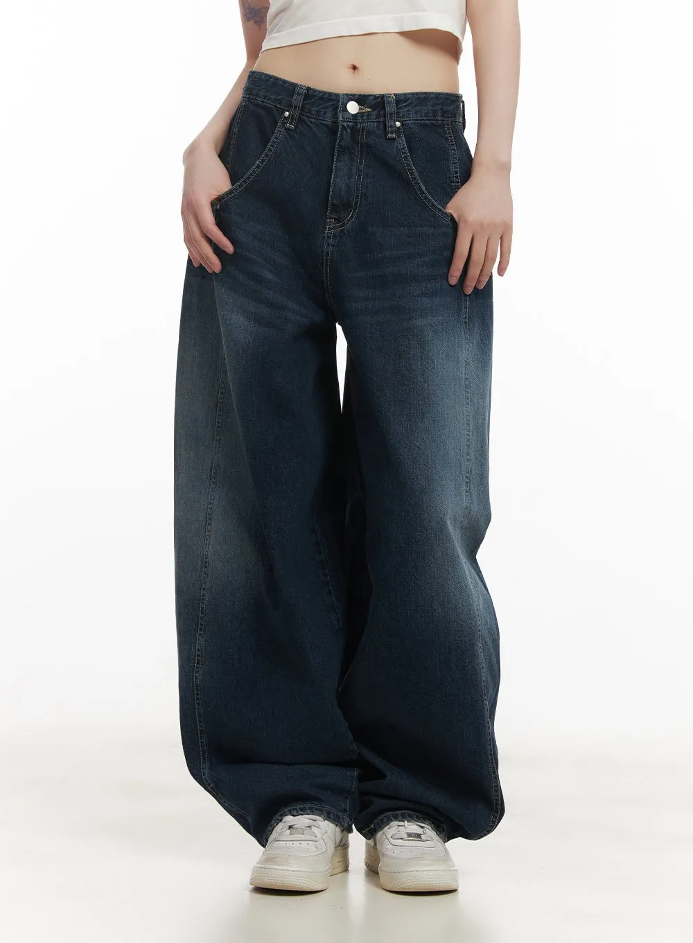 Sunny Balloon-Fit Jeans CF519